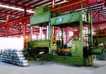 DN400弯头推制机